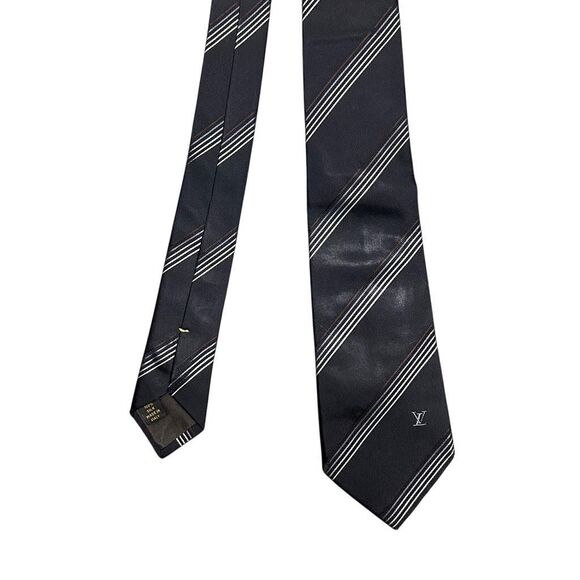 Louis Vuitton Navy Blue Striped Designer Neck Tie 100% Silk Embroidered Logo - Picture 4 of 14